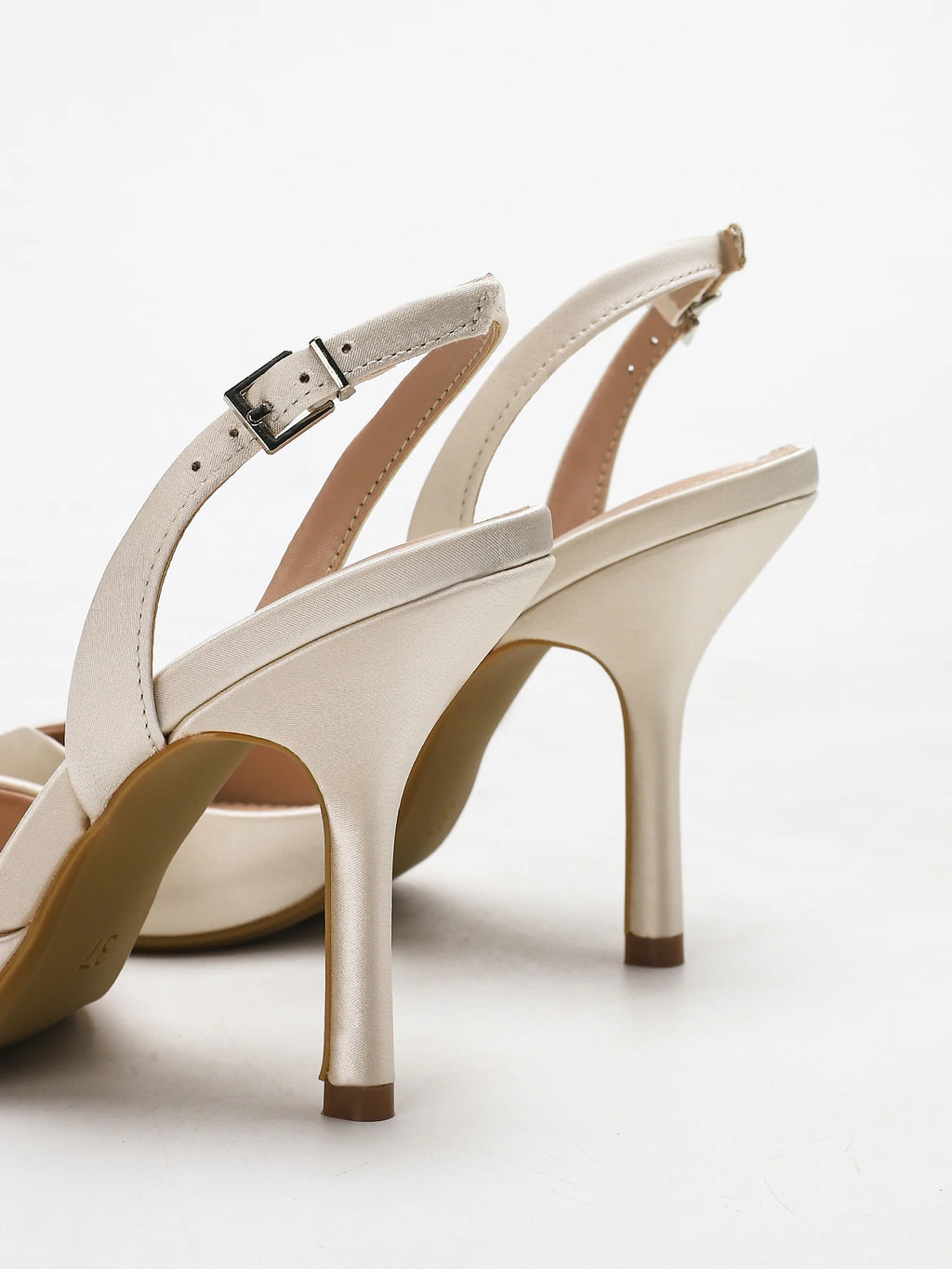 Women's Ivory Satin Pointed-Toe Slingback Heeled Sandals